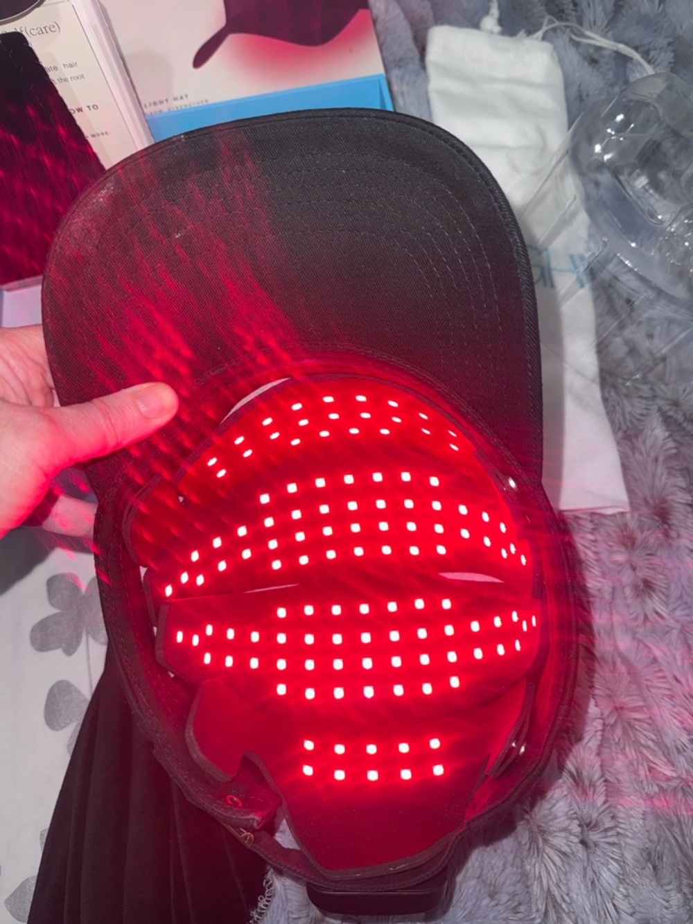 HigherDOSE Black Red Light Therapy Hat - Scalp Health & Hair Vitality - Picture 3 of 7